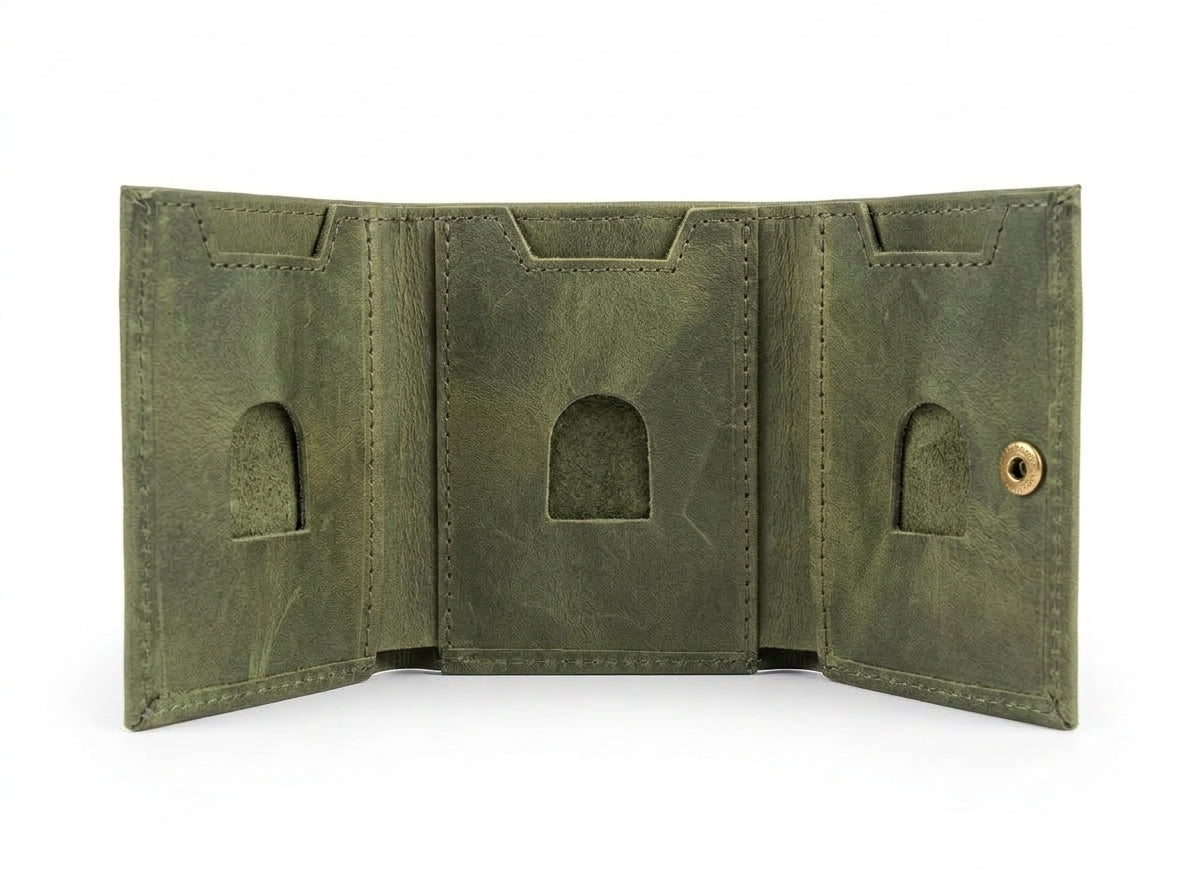 Vero Olive Trifold